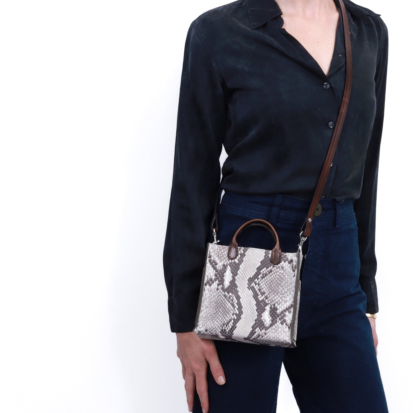 MICRO HARBOR TOTE ANTIQUE WHITE EMBOSSED LIZARD