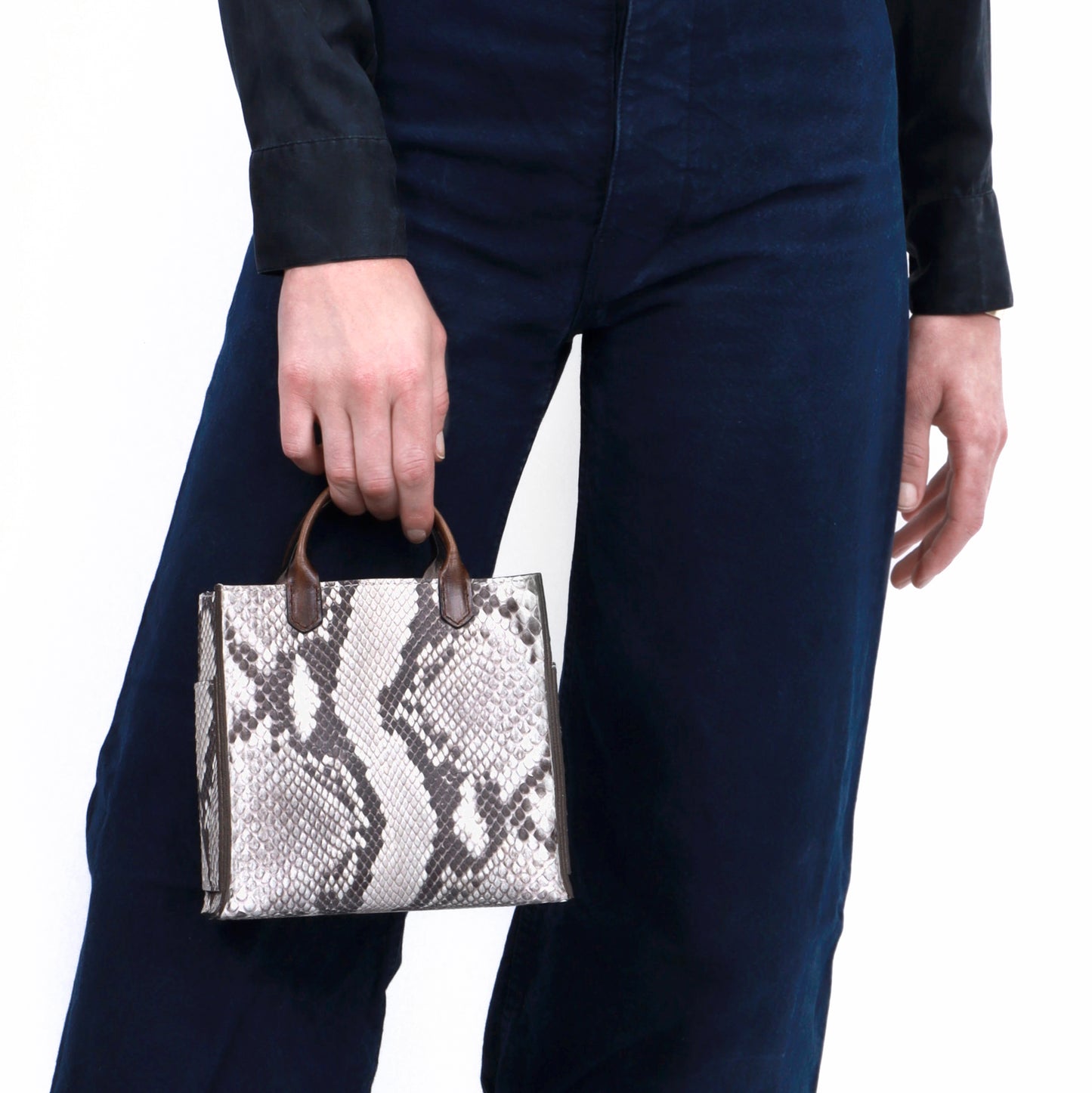 MICRO HARBOR TOTE ANTIQUE WHITE EMBOSSED LIZARD