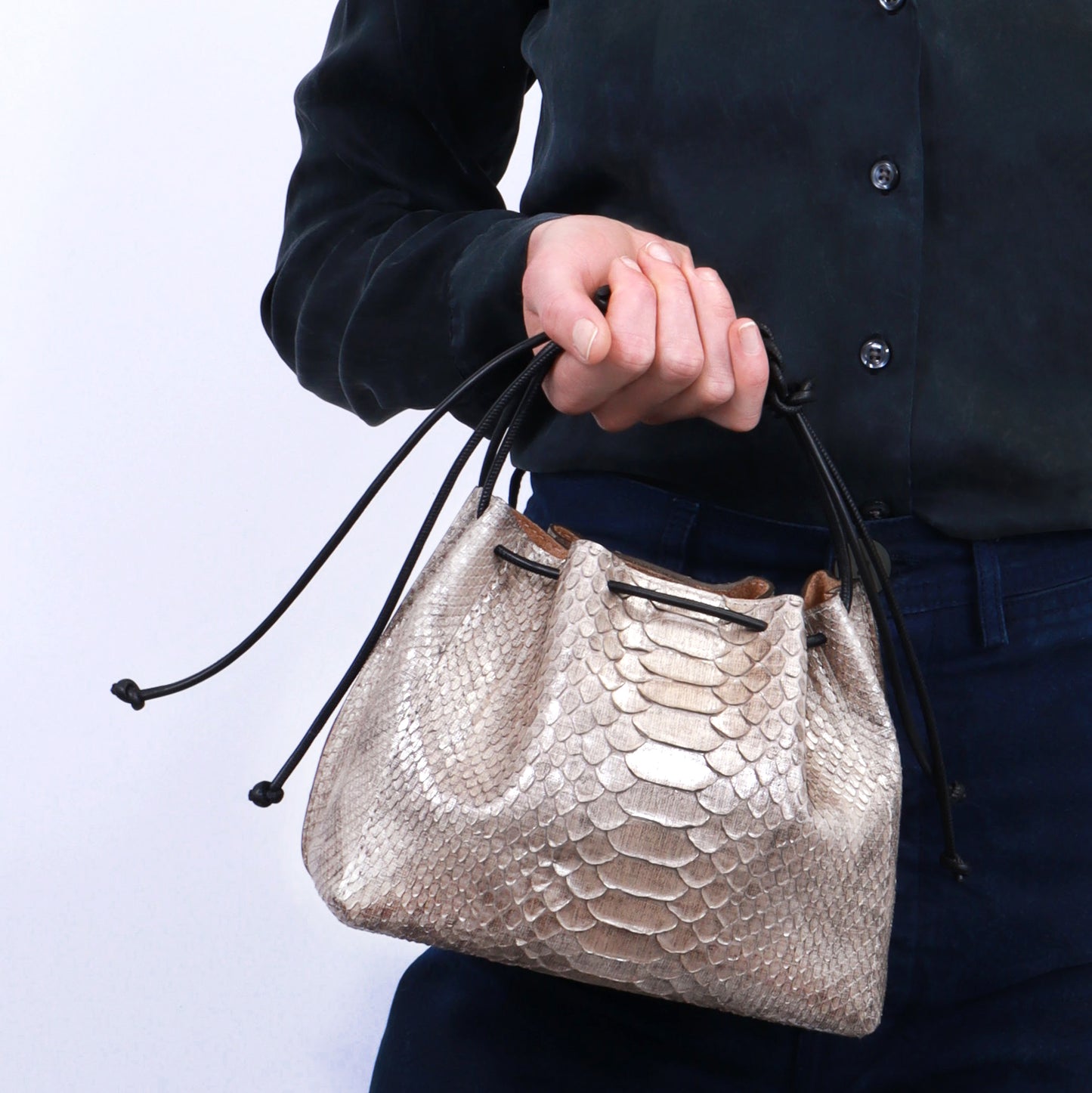 MINI DRAWSTRING BAG OBSIDIAN PYTHON