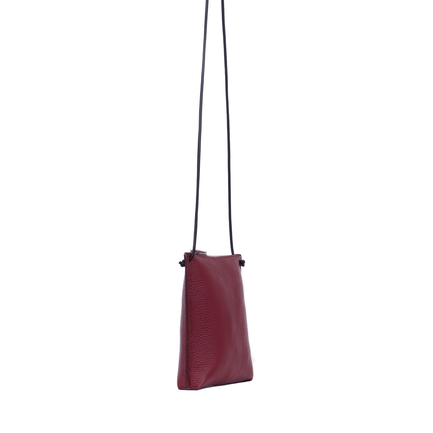 STRAPPY POUCH BURGUNDY PEBBLED CALF