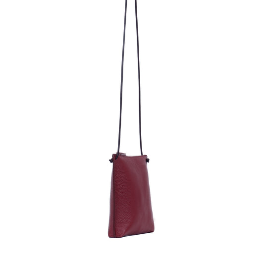 STRAPPY POUCH BURGUNDY PEBBLED CALF