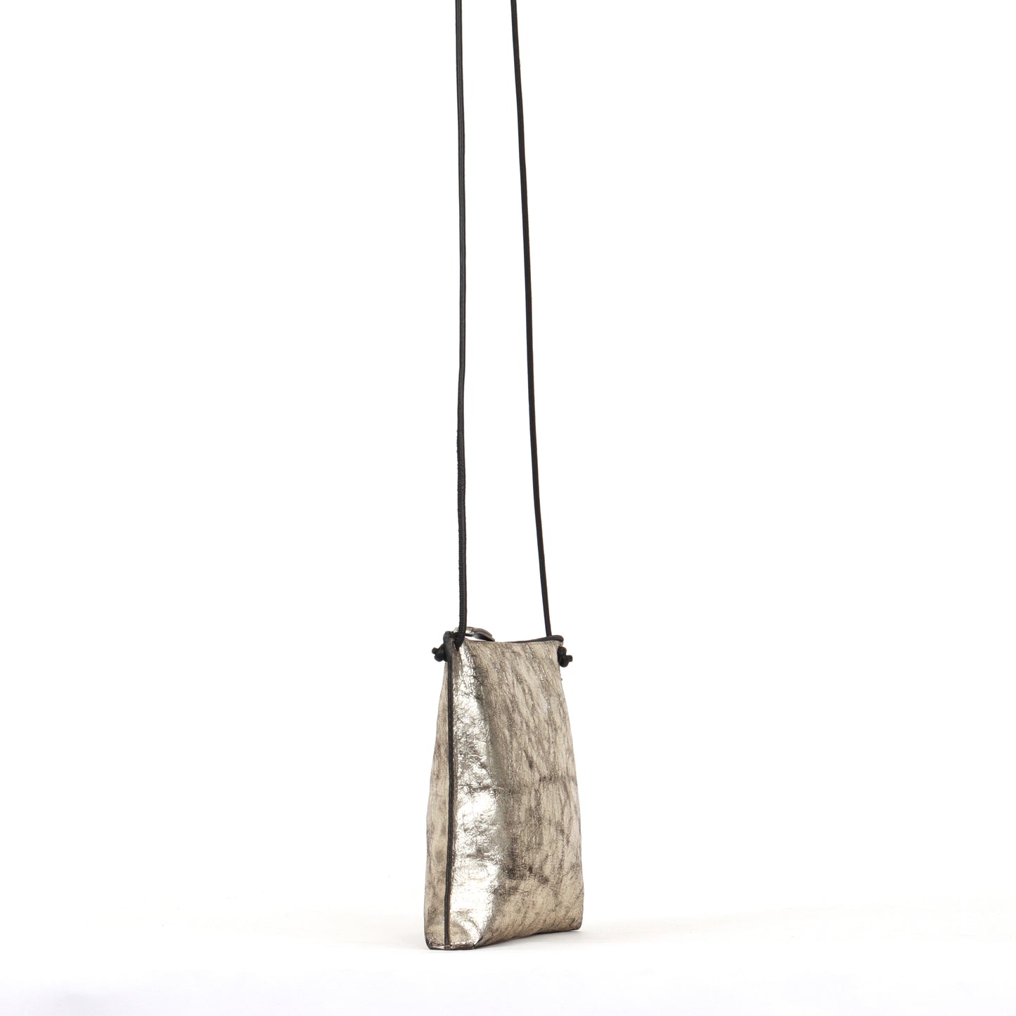 STRAPPY POUCH DISTRESSED PEWTER