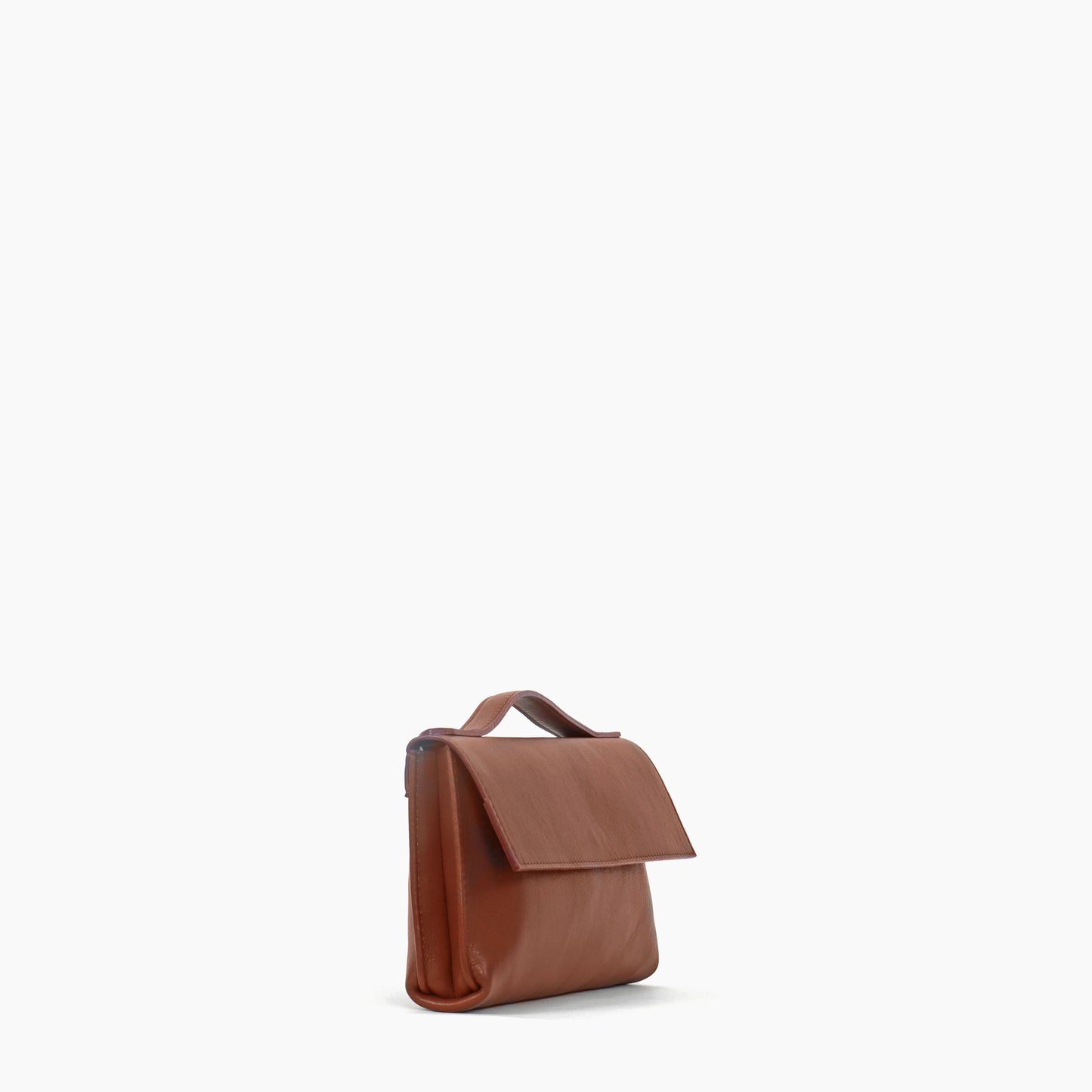 TOP HANDLE CLUTCH SADDLE ITALIAN LAMB
