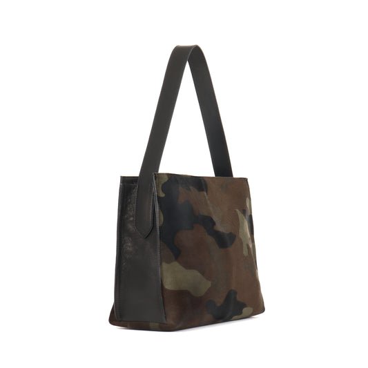 ZIP SHOULDER BAG CAMO HAIR ON CALF