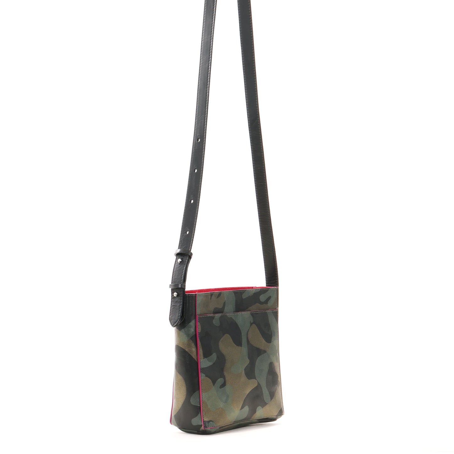 SMALL FRONT POCKET MESSENGER CAMO W PINK