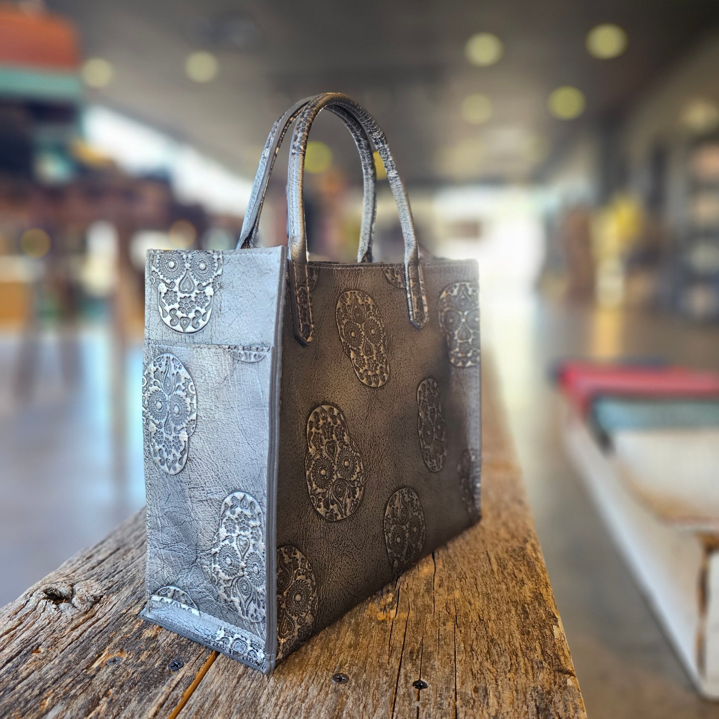 MINI HARBOR TOTE PEWTER SKULL