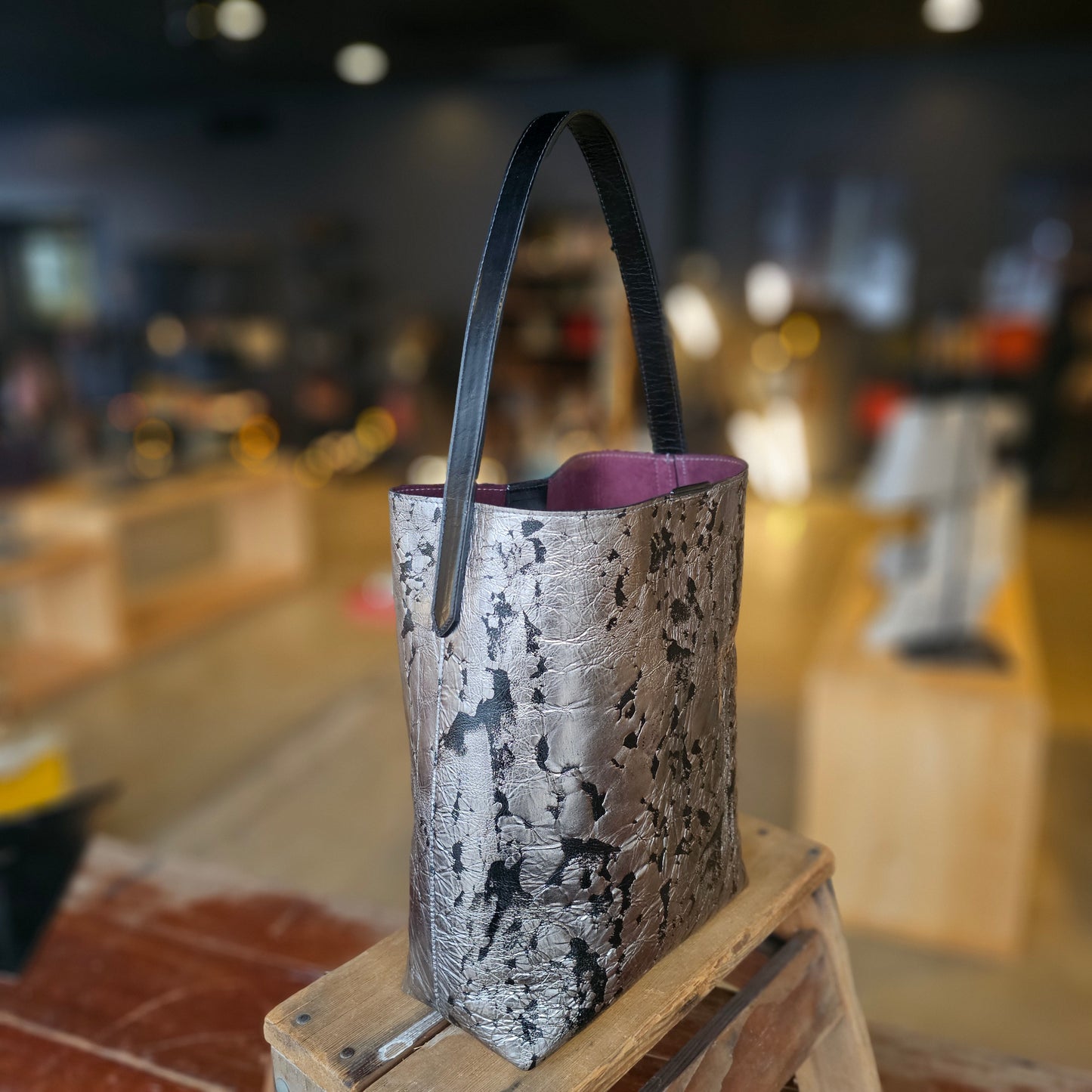 SMALL HOBO SPLASH SHEEPSKIN