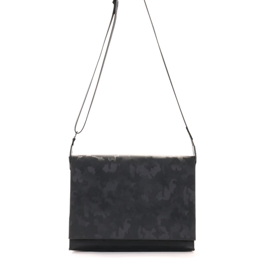 BM.AC MESSENGER MATTE BLACK CAMO