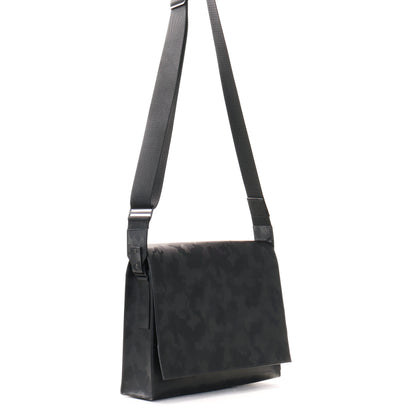 BM.AC MESSENGER MATTE BLACK CAMO
