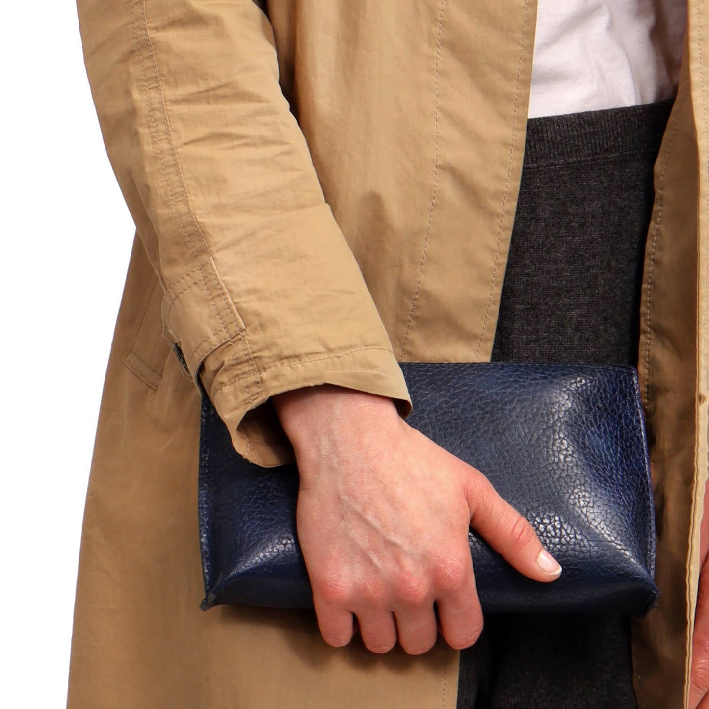 ESSENTIAL POUCH BLACK SUEDE
