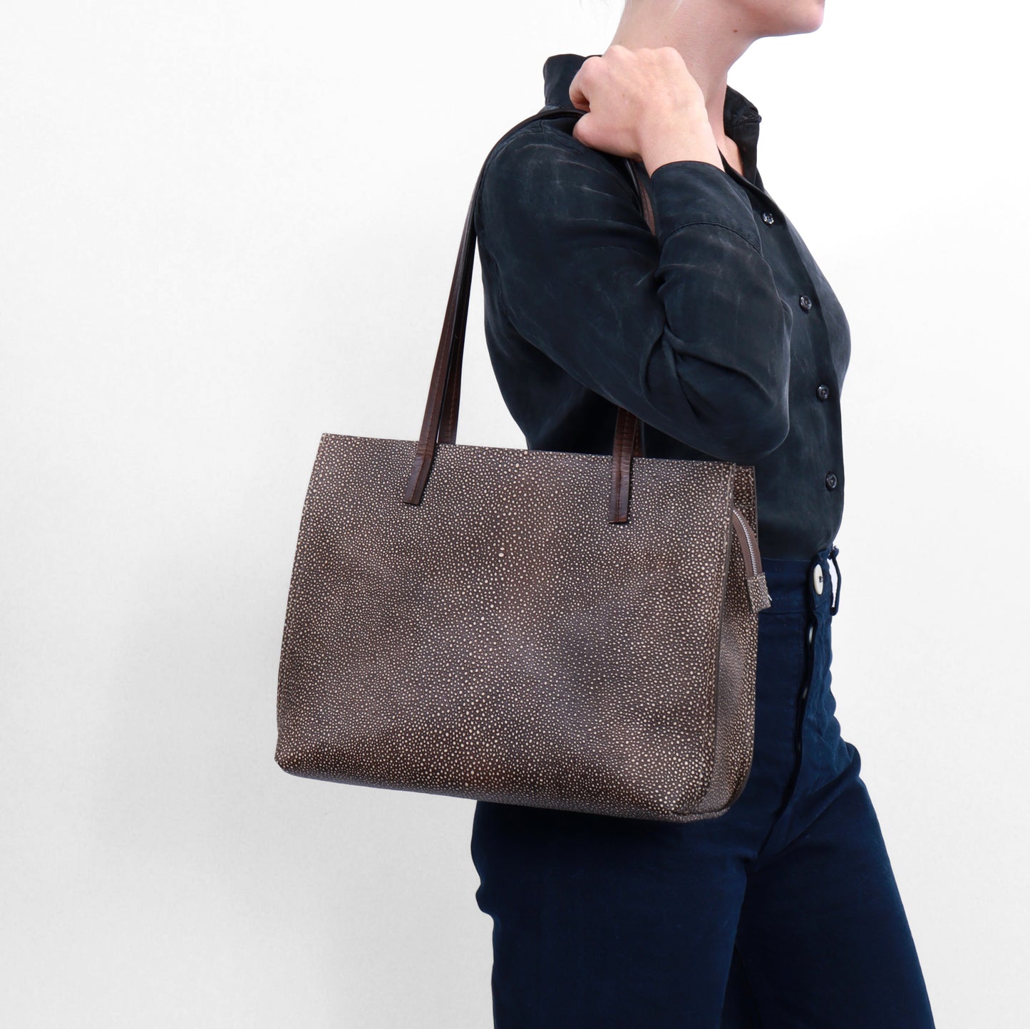 STRAPPY DAY BAG VINTAGE FOREST EMBOSSED JUMBO GATOR