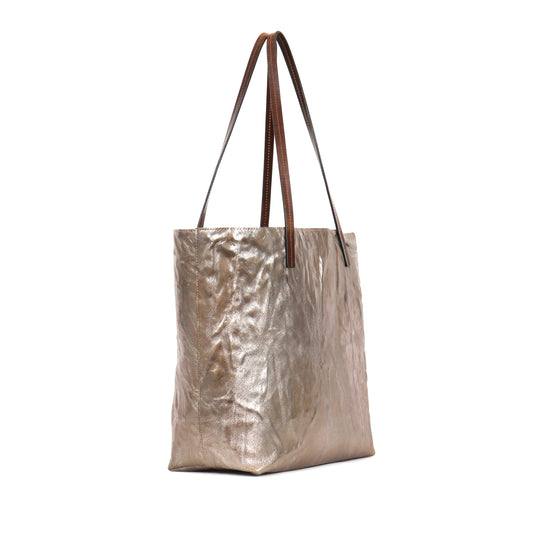 ESSENTIAL TOTE LIQUID METAL SHEEPSKIN