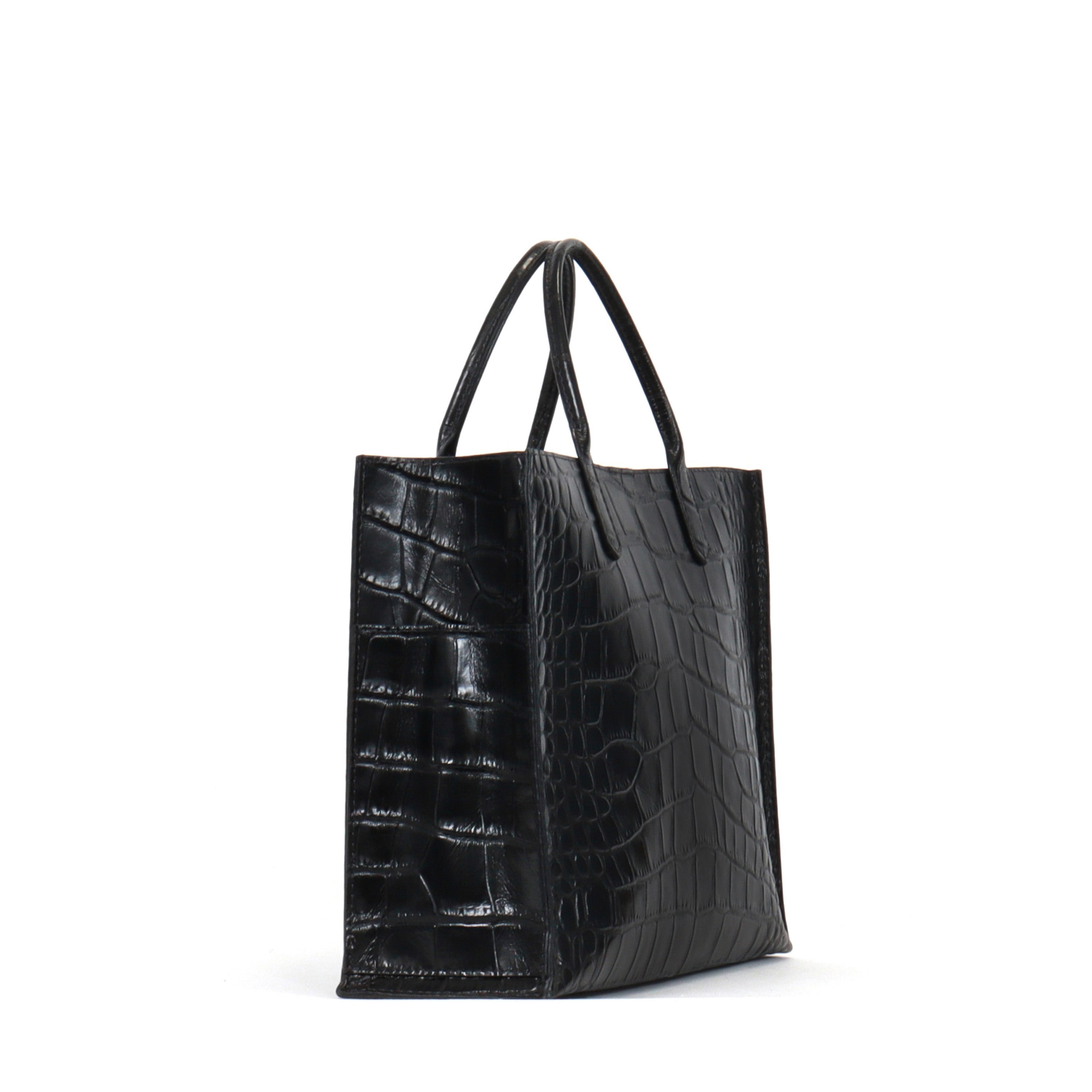 HARBOR TOTES – B.MAY