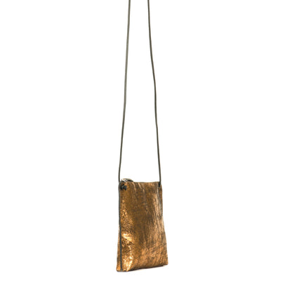 STRAPPY POUCH DISTRESSED BRASS