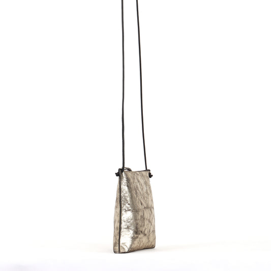 STRAPPY POUCH DISTRESSED PEWTER