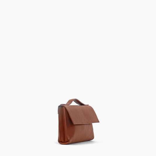 TOP HANDLE CLUTCH SADDLE ITALIAN LAMB