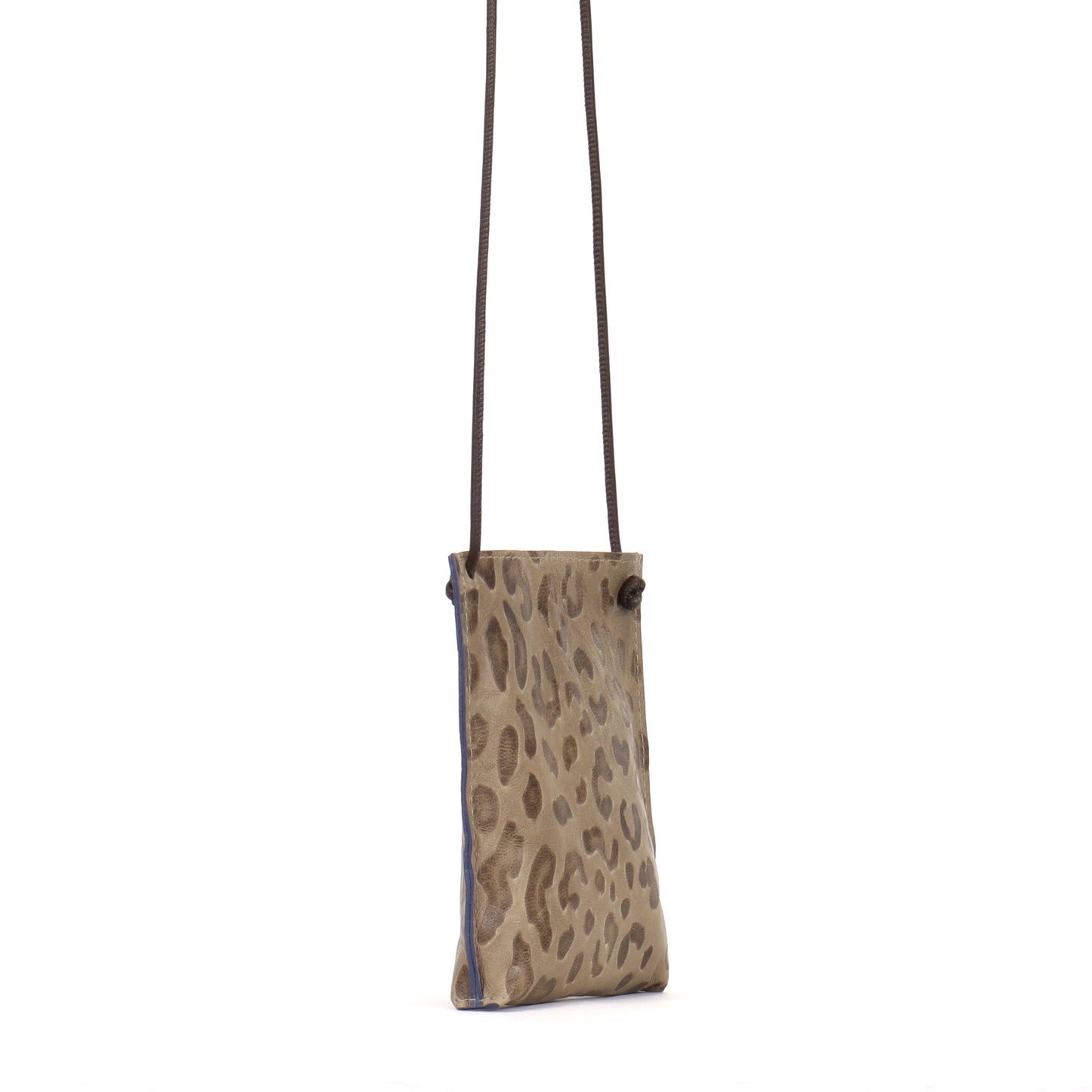 CELL POUCH MUSHROOM EMBOSSED LEOPARD